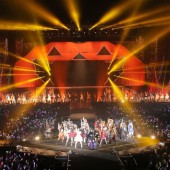 Công ty Nhật cho nhân viên nghỉ phép có lương để “đu” idol